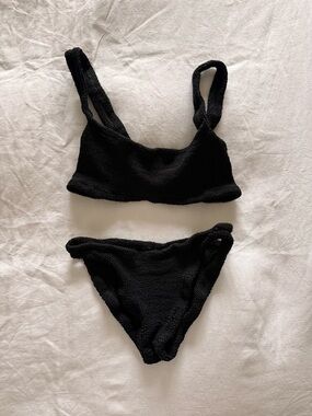 Hunza G Black Textured Bikini Set